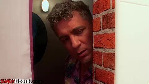 Bigass pantyhose babe fucked in hostel room FFM 3some