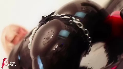Shiny Chains