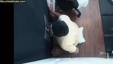 Gloryhole gay enjoys sucking stiff dick b4 anal fucking