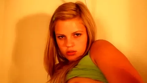 Petite teen 18+ tiny becky masturbates in solo scene