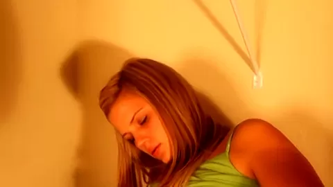 Petite teen 18+ tiny becky masturbates in solo scene