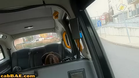 Italian cab babe outdoor fucked in taxi by lucky taxi guy