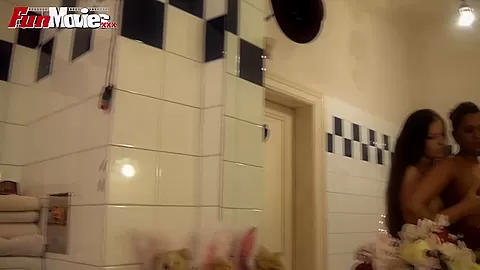 German Lesbian Amateurs in the Bathtub