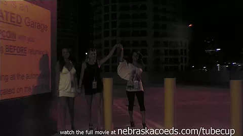 Hot South Girls Streaking And Public Nudity In Tampa