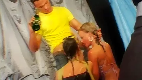 Erotic club bitches have hardcore fun