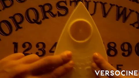 VERSO CINEMA Playing the Ouija Board
