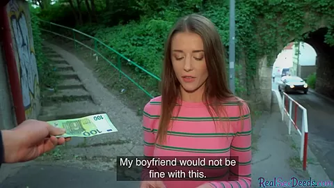 Outdoor euro pulled before sucking and dickriding in duo