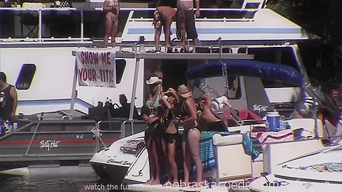 Tanned Hot Girls Dancing Stripping Off Their Bikinis