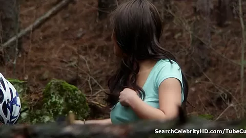 Sadie Katz and Roxanne Pallett - Wrong Turn 6