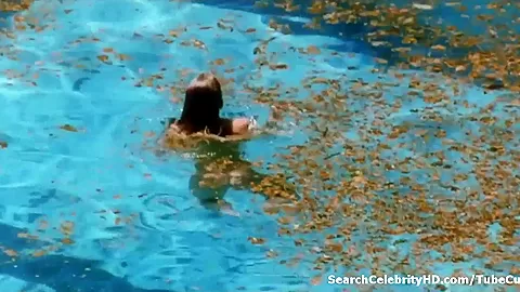 Ludivine Sagnier - Swimming ###l