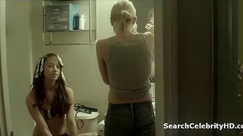 Dree Hemingway and Stella Maeve - Starlet
