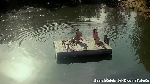 Cortney Palm nude - Zombeavers