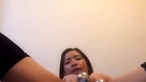 Asian Cutie Masturbates