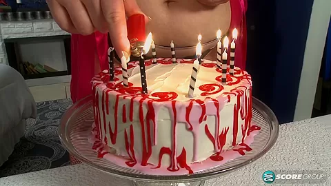 Serenity Bakes A Cake