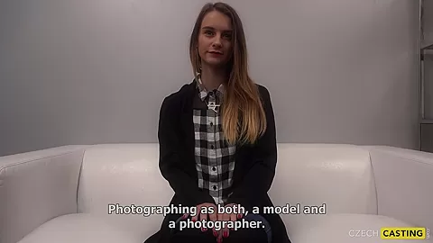 Submissive Model Became Noisy when Felt the Cock