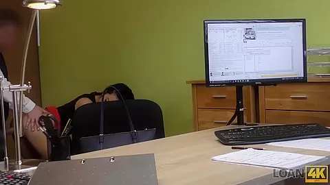 LOAN4K. Ella nunca esperó sexo por dinero en efectivo con un extraño, pero sucede