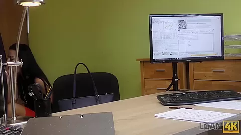 LOAN4K. Ella nunca esperó sexo por dinero en efectivo con un extraño, pero sucede