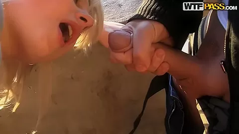 Gorgeous blonde girl sex video with outdoor fuck
