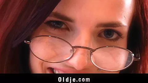 Young nasty assistant fucks her old boss