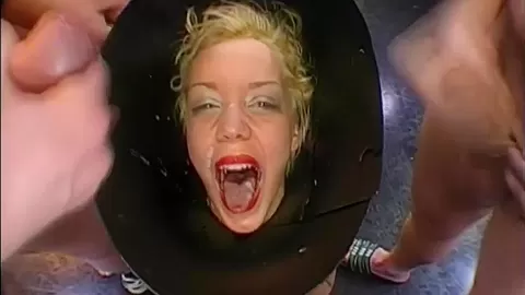 Playful teen 18+ cum girl