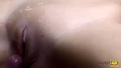 HUNT4K. Hunter calms down fighting couple and fucks adorable blonde