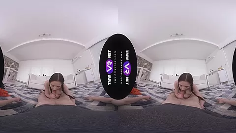 Selvagia in Blonde Fucks Like Crazy - TMWVRNET