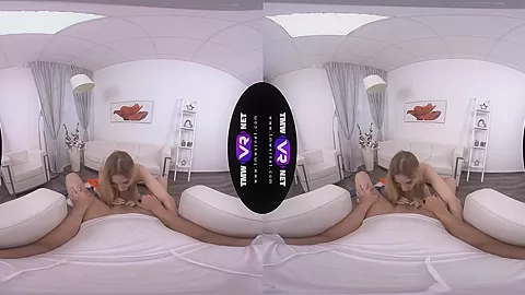 Karolina in Blonde Babe Gets Help And Orgasm - TMWVRNET