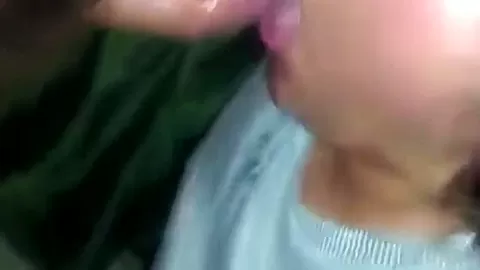 Esta Nerd Chupa Mi Polla Muy Rico Y Me Hace Correr En Su Boca (full Ver.) 5 Min
