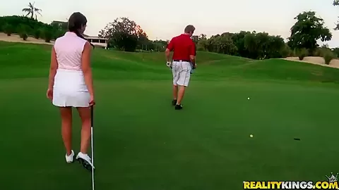 Arousing petite latina gets anughty at golf match