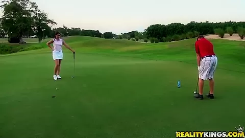 Arousing petite latina gets anughty at golf match