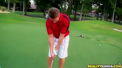 Arousing petite latina gets anughty at golf match