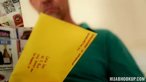 Holding Onto Citizenship Porn - HijabHookup