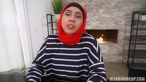 Hijab Stepmom Learns How To Pleasure Porn