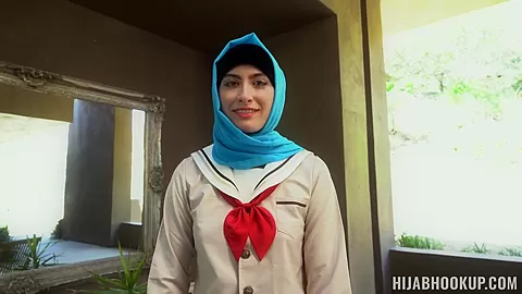 Follow Your Wet Fantasies Porn - HijabHookup