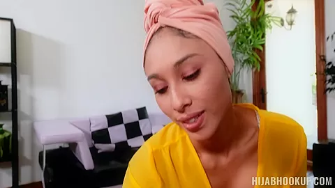 Calming the Nerves Porn - HijabHookup