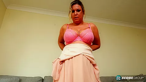 Introducing A Big-Titted Step mom Named Maisie