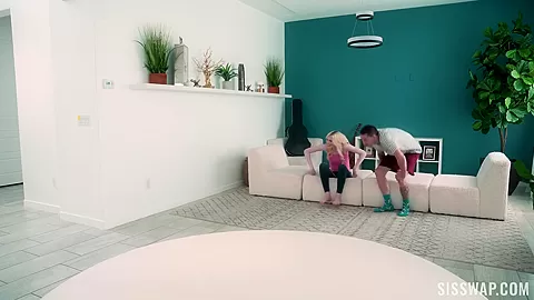 A Daring Sleepover Porn - SisSwap