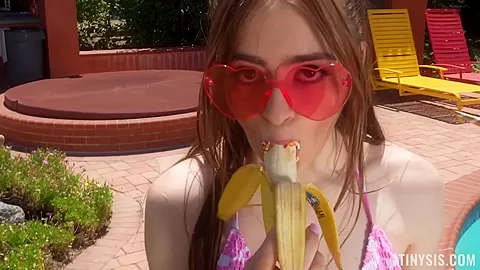 S2E2 - The Tiniest Cam Girl - TinySis