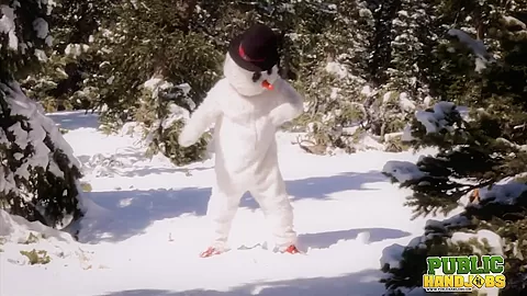 Helpless Brandi de Lafey Strokes A Lonely Snowman - Public Handjobs