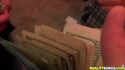 Man offers girls money for threesome sex