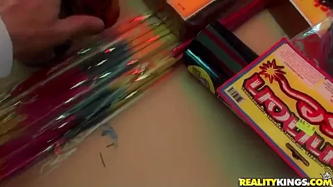 Man offers girls money for threesome sex