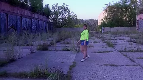 Big Walking Ass Under Short Skirt Outdoors. Curvy Milf Strips In Public. Pawg. Amateur Bbw Fetish. 5 Min