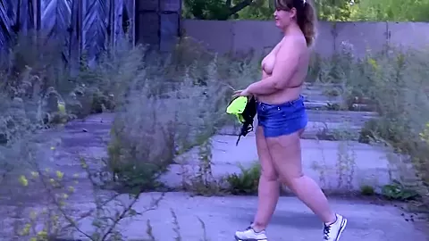 Big Walking Ass Under Short Skirt Outdoors. Curvy Milf Strips In Public. Pawg. Amateur Bbw Fetish. 5 Min