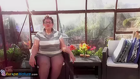 Big boobs Honey with big belly plays with big dildo