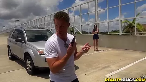 Guy seduces hot brunette milf to have sex