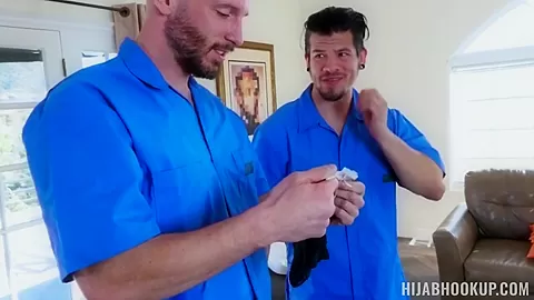 Moving Day Deal Porn - HijabHookup