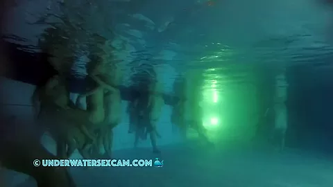 Between All The Horny People This Couple Has Real Sex Underwater In The Public Pool