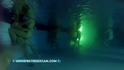 Between All The Horny People This Couple Has Real Sex Underwater In The Public Pool