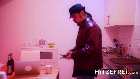 HITZEFREI Pint finds another fuck from Hitzefrei Dating