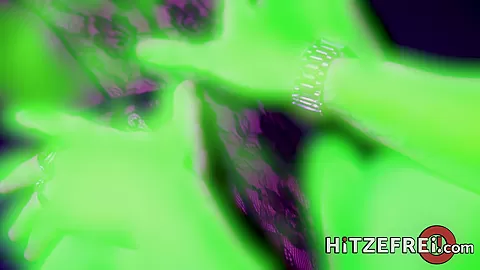 HITZEFREI Pint finds another fuck from Hitzefrei Dating